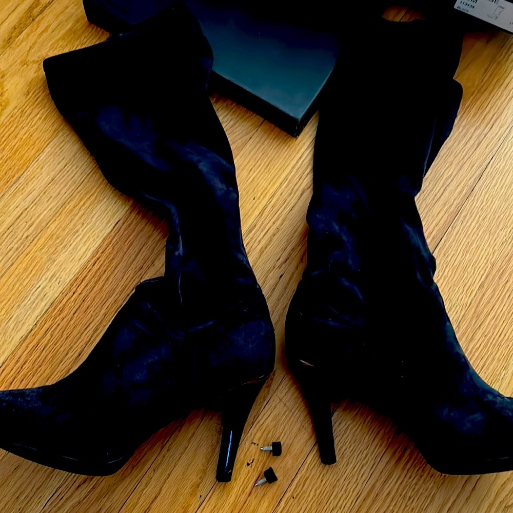 Tahari Gage Black Faux Suede Soft Zip Up Heeled Tall Boots sz 10 worn once